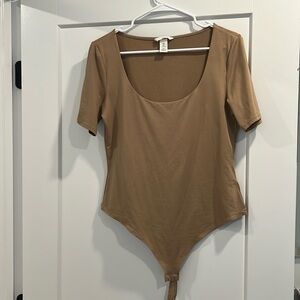 H and M bodysuit
